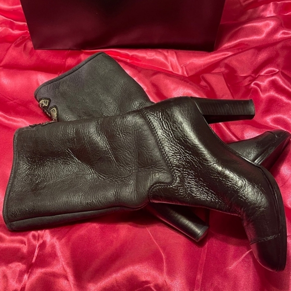 Chanel boots - Picture 10 of 12